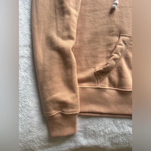 Hollister cream pink hoodie - Picture 4 of 8
